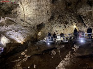 Peștera Valea Cetății